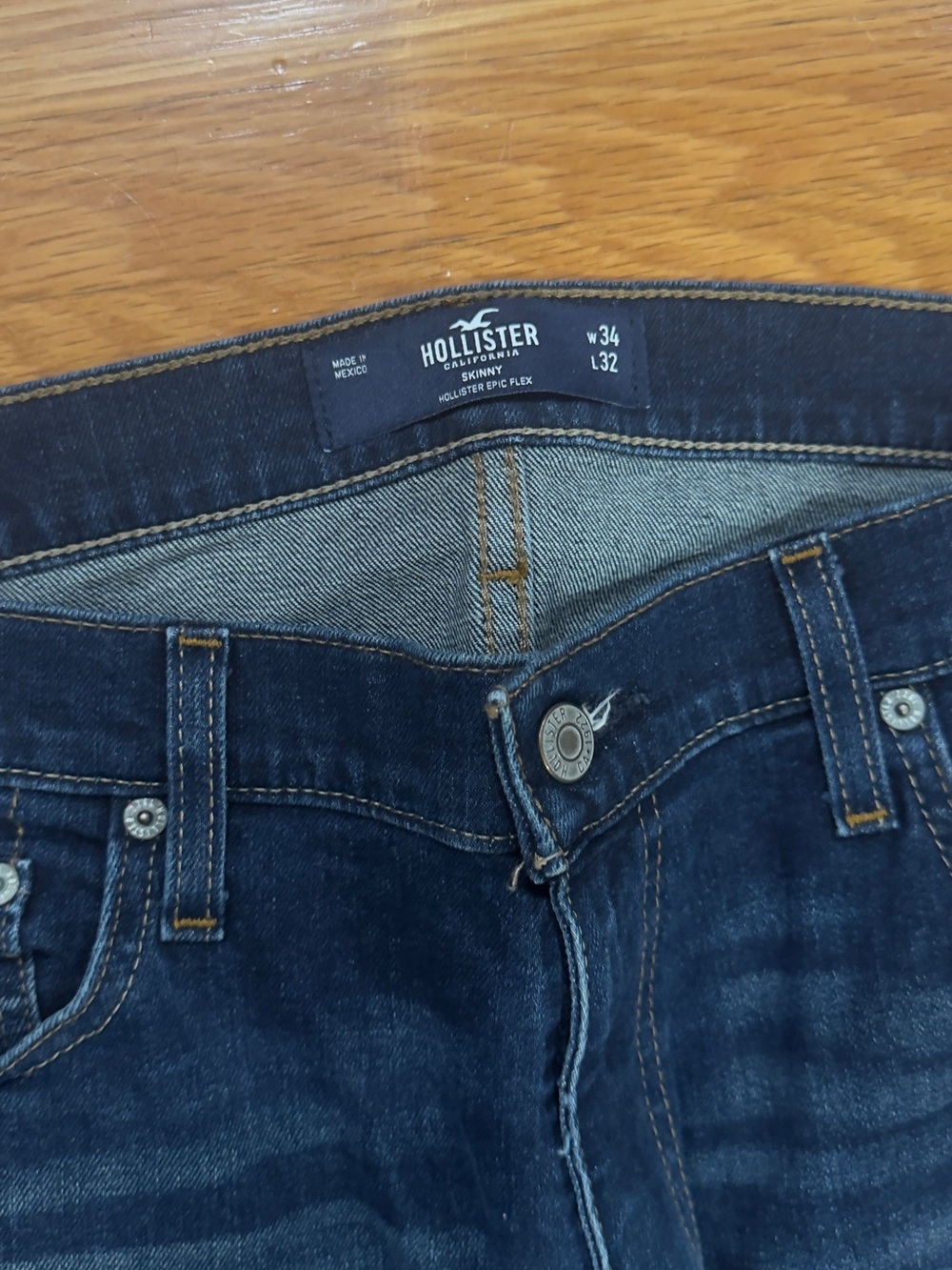 Men’s Hollister Skinny Jeans Lot size 34”x32” - Picture 7 of 9